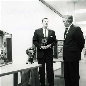 Image description is not available for 1967.049